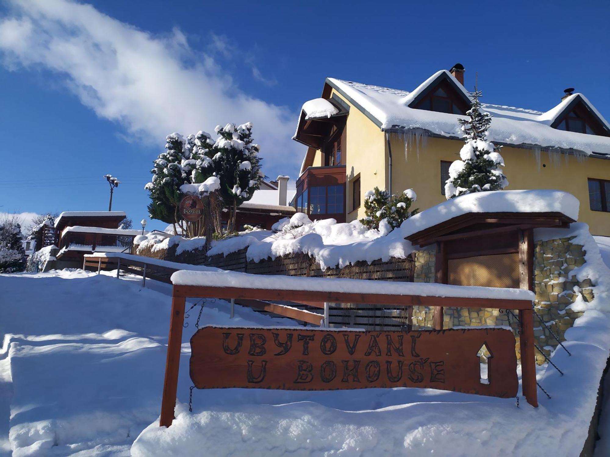 Ubytovani U Bohouse Lägenhet Jilemnice Exteriör bild